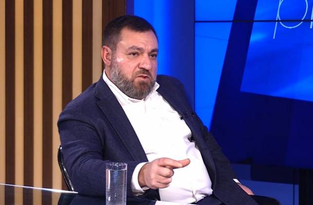 «Հրապարակ». Ցավով արձանագրում եմ, որ լավագույնները հեռանում են