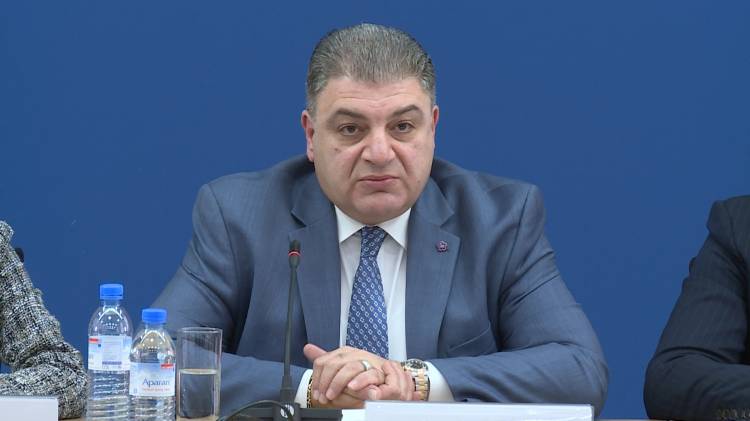 Դա միայն քեզ չի վերաբերում, այլ մի ամբողջ երկրի ու ժողովրդի մասին է խոսքը