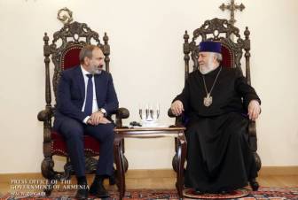 Իրական vs պատմական հակադրումը Փաշինյանի ուղեղում է, ներդաշնակումը՝ Վեհափառի ձեռքում