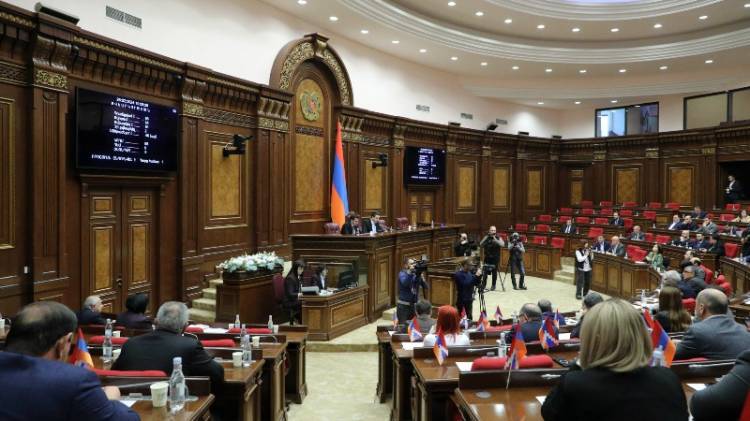 «Հրապարակ»․ Նիստը փակ կանեն, հրավիրվածները կգա՞ն