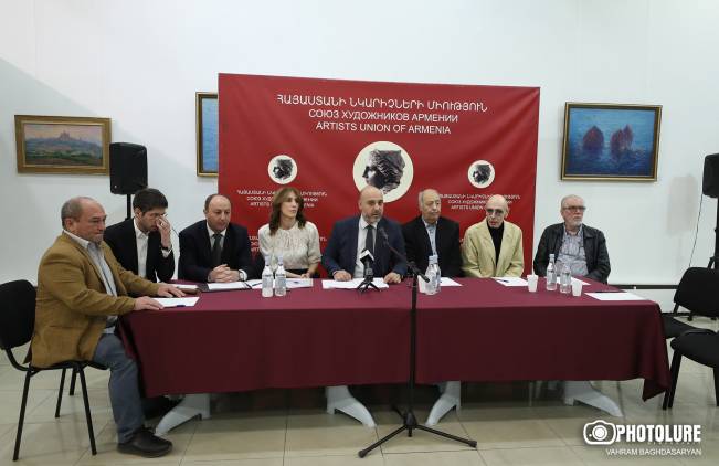 «Հրապարակ». Դատախազության «սեւ թուղթը» մերժեց նաեւ Նկարիչների միությունը