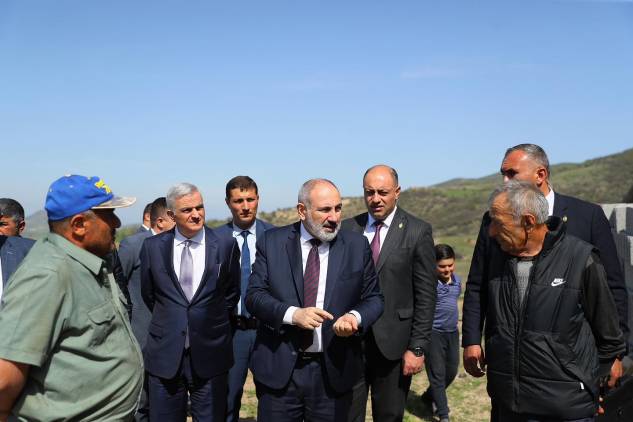 Դեպի ո՞ւր