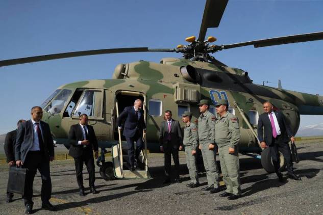 Փաշինյանի այցի պատճառով գյուղացիներին «տնային կալանք» են տվել