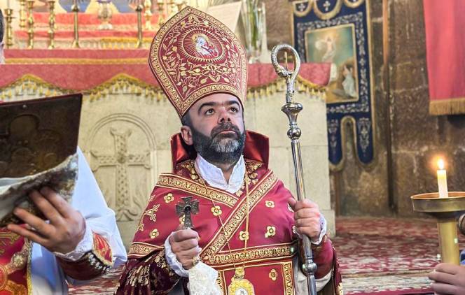 «Հրապարակ». Շատ վատ ֆանտազիա ունեն` կարելի էր գոնե խելքին մոտ բաներ տարածել