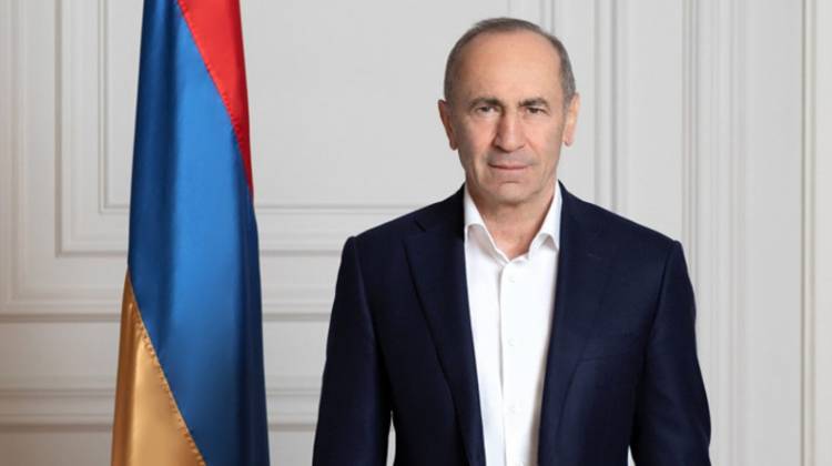 Քոչարյանի լակոնիկ շնորհավորանքը