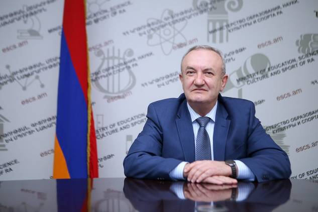 «Հրապարակ»․ Ես համալսարանում երբեք քաղաքական հարց չեմ քննարկել