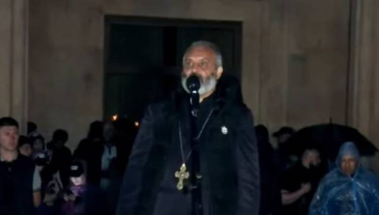 Ես այս պայքարից ոտք ետ դնողը չեմ, եթե մենակ էլ մնամ այս հրապարակում․ Բագրատ Սրբազան