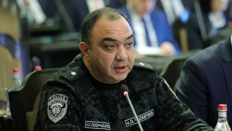 Вместо министерства обороны выбрали МВД, чтоб себя защитить