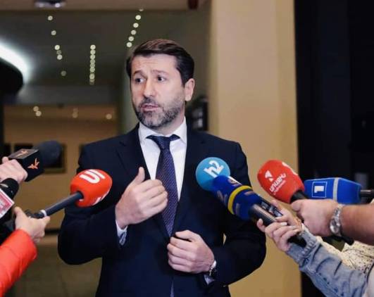 «Հրապարակ». Կարեն Անդրեասյանը չի մոռանում իր հեռուստատեսային անցյալը