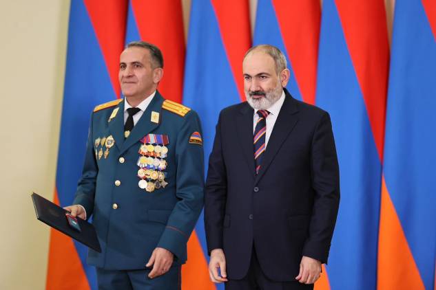 «Հրապարակ»․ Պարգևներ հող հանձնողներին ու ջարդարարներին