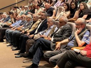 Բրգաձեւ կառավարման համակարգ, հետապնդումներ․ ի՞նչ է կատարվում Մատենադարանում