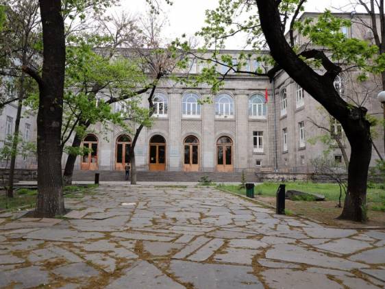 «Հրապարակ»․ Դոցենտը դատի է տվել ագրարայինին