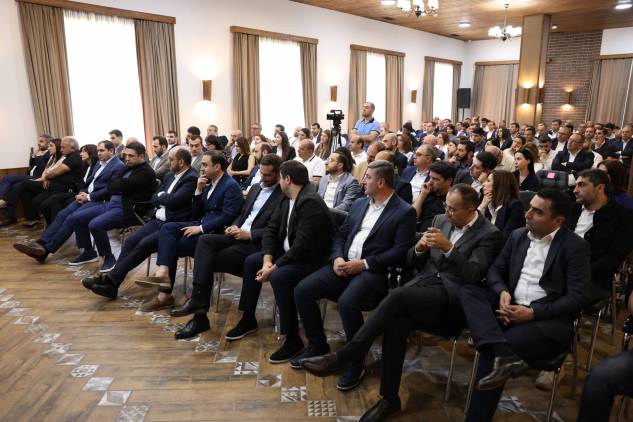 «Հրապարակ»․ ՔՊ-ն կընկնի դռնեդուռ