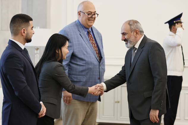 «Հրապարակ»․ Փաշինյանը սրբագրել է Արթուր Հովհաննիսյանի ասածները
