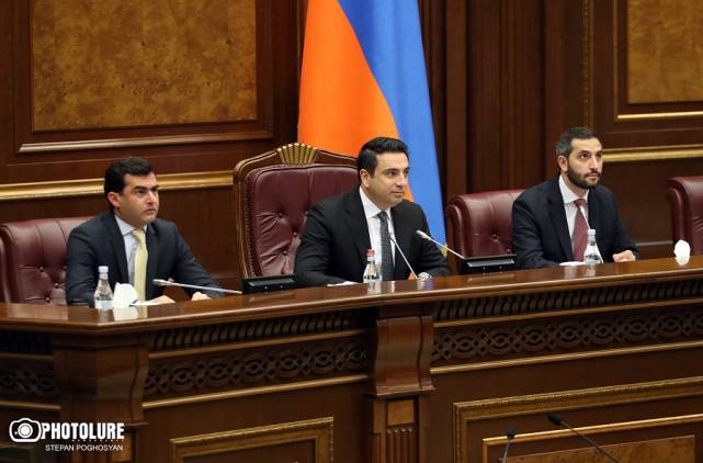 «Հրապարակ»․ Իշխանությունները կրկին ակտիվացրել են Ռուսաստան այցերը