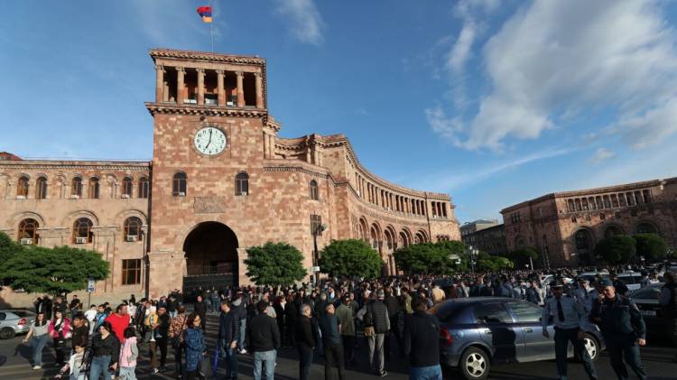 «Հրապարակ»․ Որդեկորույս ծնողներն արտաշիրիմում են պահանջում