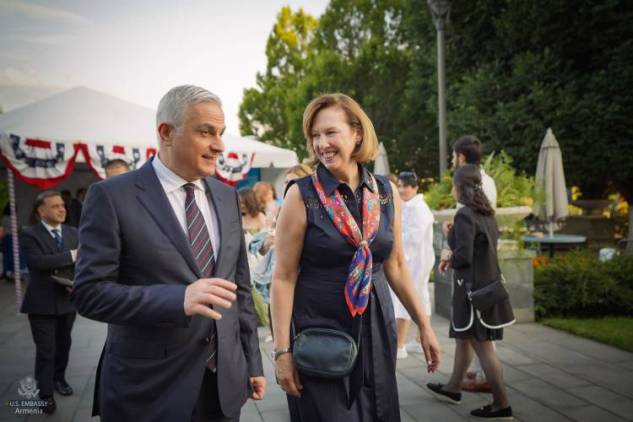 Անկախության տոնը` ստրուկների աչքերով