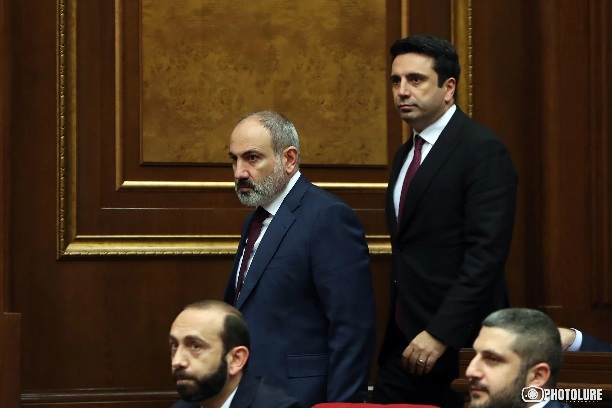 «Հրապարակ»․ Երկիրը թողել են անտեր