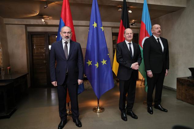 2024-ը կարող է լինել խաղաղության տարի. Շոլցը դիմել է Փաշինյանին և Ալիևին