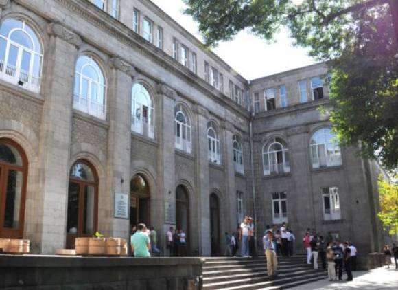 «Հրապարակ»․ Ագրարային համալսարանի վիճակը ողբերգական է