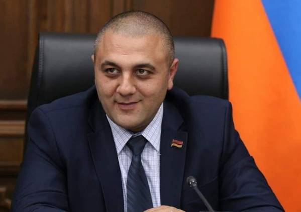 «Հրապարակ»․ Կարեն Սարուխանյանի աստեղային ժամը