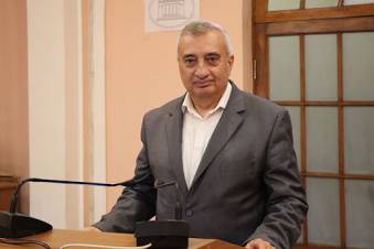 Մերժելով «Հայոց պատմություն-10» դասագրքի հայտը՝ նախարարությունը պատժեց պատմագիտական համայնքին
