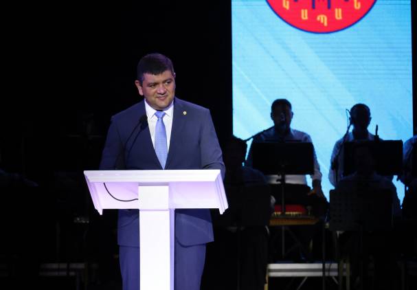 «Հրապարակ»․ Քաջարանն իրենցն է, Կապանը` ոչ