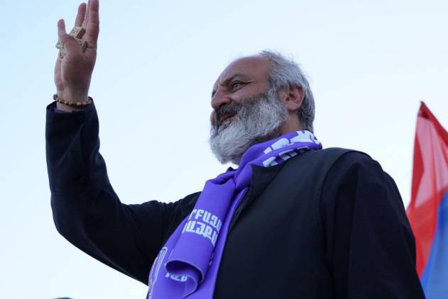 Բագրատ Սրբազանը հիվանդանոցում է