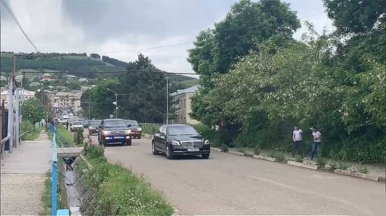 «Հրապարակ»․ «Ժողվարչապետի» այցերից առաջ մաքրազարդում,  «անապատացնում» են տարածքը