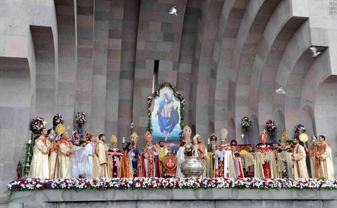 «Հրապարակ»․ Ո՞ւմ է հրավիրելու Մայր Աթոռը․ գործող իշխանությունը կմասնակցի՞