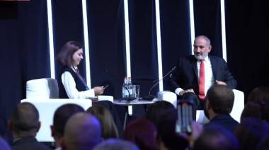 Տապոռով եք աշխատում, տապոռով