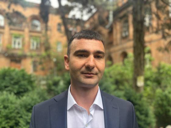 «Հրապարակ»․ Սամվել Բաբայանի պրոյեկտը չստացվեց, նոր բան են փորձարկում