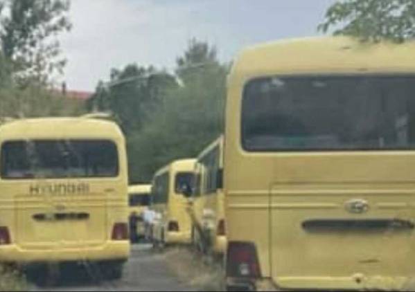 Տասնյակ ավտոբուսներ՝ Քննչական կոմիտեի շենքի մոտ․ ինչ է կատարվում