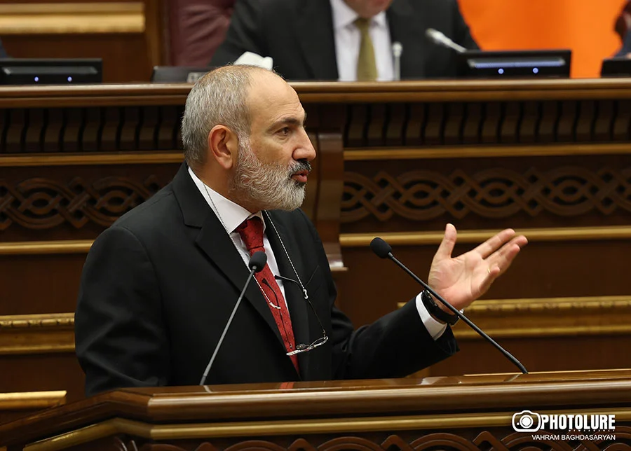 Մեզ հիմարի տեղ մի դրեք