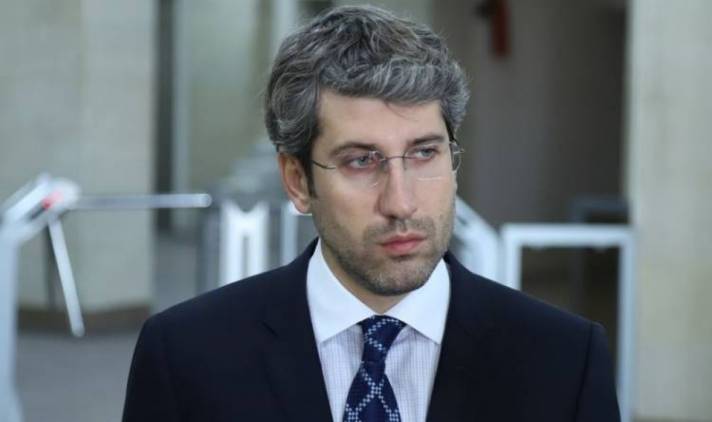 «Հրապարակ»․ Գրիգոր Մինասյանի դեմ ստորագրություններն արդեն Նիկոլ Փաշինյանի սեղանին են
