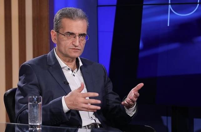 «Հրապարակ». Ստացվում է, որ ՀՀ Սահմանադրությանը համապատասխանում է ե՛ւ 1991թ․ սահմանը եւ, օրինակ, 1918 թ․ սահմանը