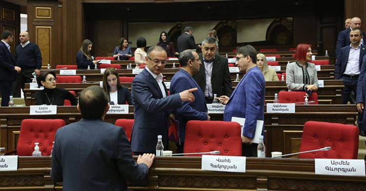 «Հրապարակ»․ ՔՊ-ին աշխատանքային խումբ ձեւավորելու առաջարկ կարվի