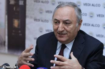 «Հրապարակ». Որեւէ մեկը, հատկապես հարբած վիճակում, իրավունք չունի ասել՝ մանդատը վայր դրեք