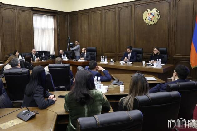 Եթե հումորով չվերաբերվենք, կարող ենք և խելագարվել