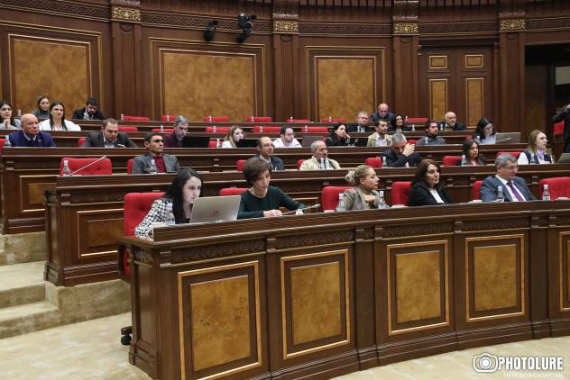 «Հրապարակ»․ Նիկոլ Փաշինյանը թքած ունի եվրոպական ստանդարտների վրա