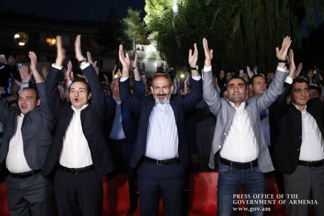 Քանի Նիկոլն է փարոսը, չի խեղճանա Ռոմանոսը