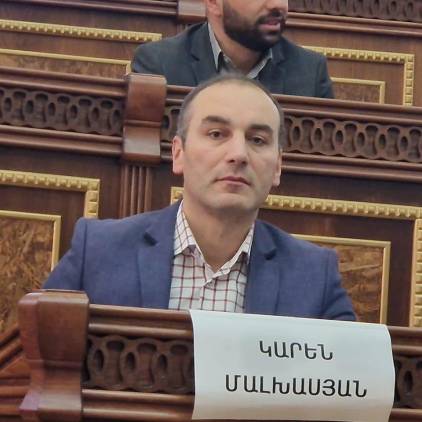 Էնպես չէ, որ գյումրեցիները նստած սպասում էին էդ փրայմերիզին