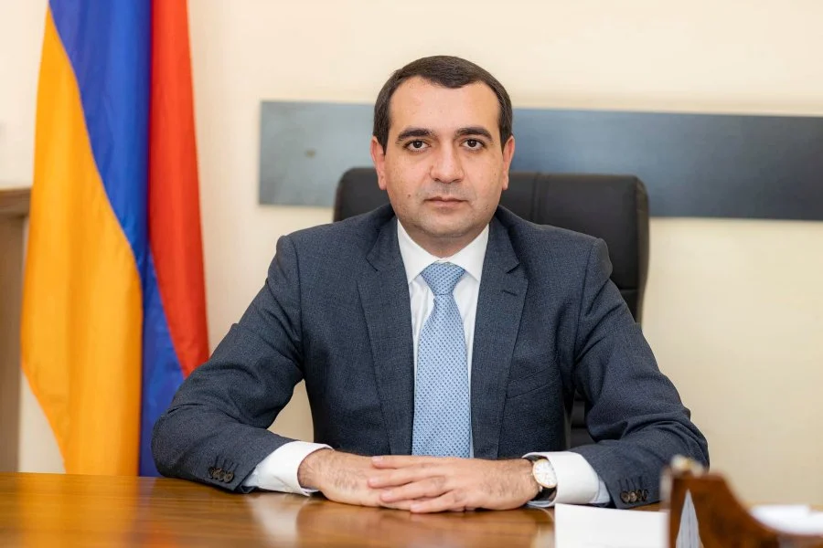 «Հրապարակ». Նոր առաջարկներ է ստացել` մտածում է