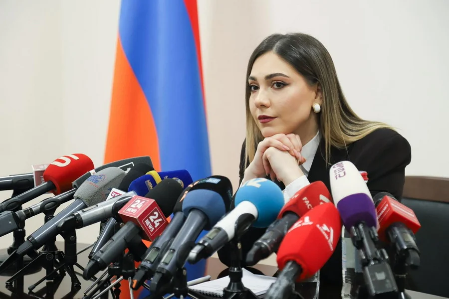 Իրեն «լավ մասնագետ» հռչակած Սրբուհի Գալյանը կարուսել շատ է սիրում