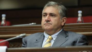 «Հրապարակ»․10 աշխատանքային օրվա ընթացքում Փաշինյանը 3 զիջում արեց Ալիեւին