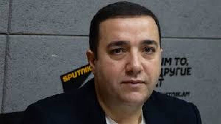 Բազմաթիվ կուսակցությունների մեջ եմ եղել, խիստ թերահավատորեն եմ մոտենում բոլոր շարժումներին