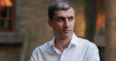 «Հրապարակ». Փոխադարձ մեղադրանքներով մսխում են երկրի ռեսուրսները