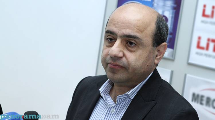 Մերցին կարող եմ հարց տալ՝ Թուրքիան երբեւէ մոտ եղե՞լ է ԵՄ արժեհամակարգին, որ հիմա էլ հեռացած լինի