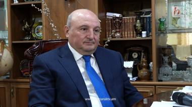 Մեզանում սրբեր չկան, սուրբ ձեւացողներն ընտրողին են մոլորեցնում