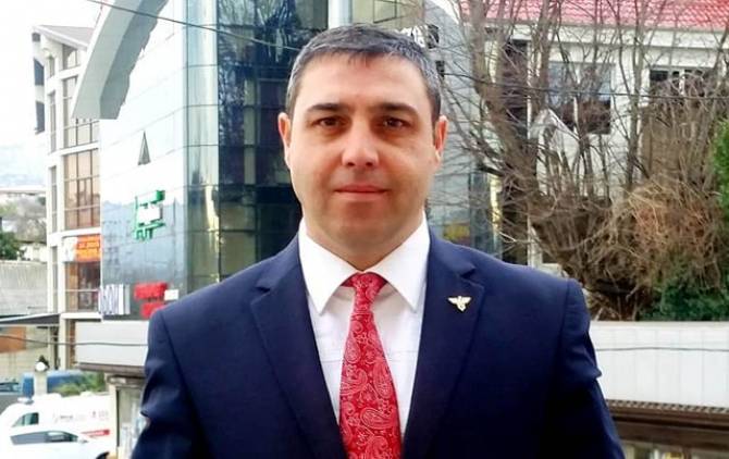 Ով գյումրեցուն կհամարի թուրք կամ թուրքից սերված, իր պատասխանը ստացել եւ ստանալու է․ թեկնածու